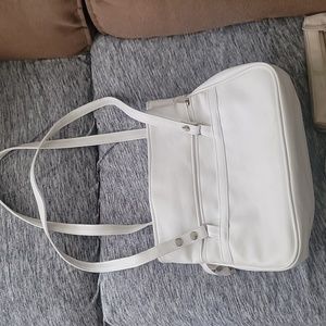 White saddle bag